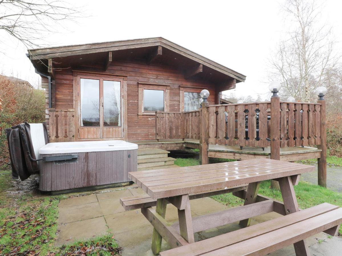 Barn Owl Lodge Rhayader Exterior photo