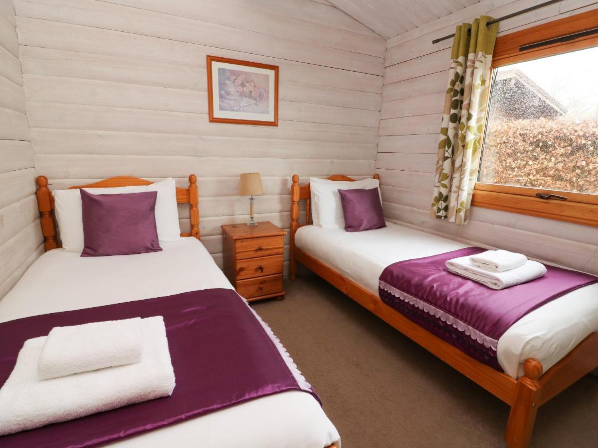 Barn Owl Lodge Rhayader Exterior photo