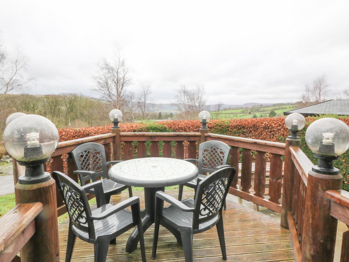 Barn Owl Lodge Rhayader Exterior photo